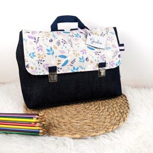 Cartable pour maternelle personnalisé pour fille avec oiseau mauve et violet accessoire et sac d'écolier original
