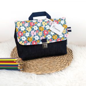 Sac à dos maternelle personnalisé pour fille avec des fleurs multicolores accessoire et sac d'écolier original